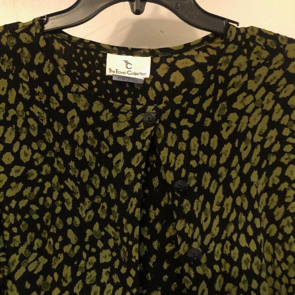 The Travel Collection Womens SZ Small Button Front Cardigan Top 3/4 Sleeves - Picture 2 of 3